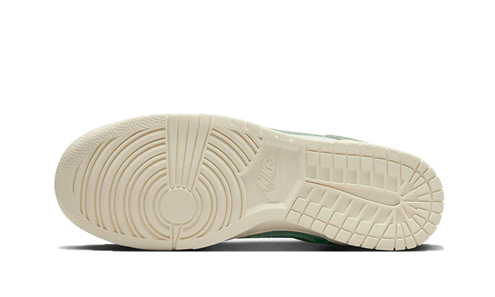 Dunk Low Mica Green