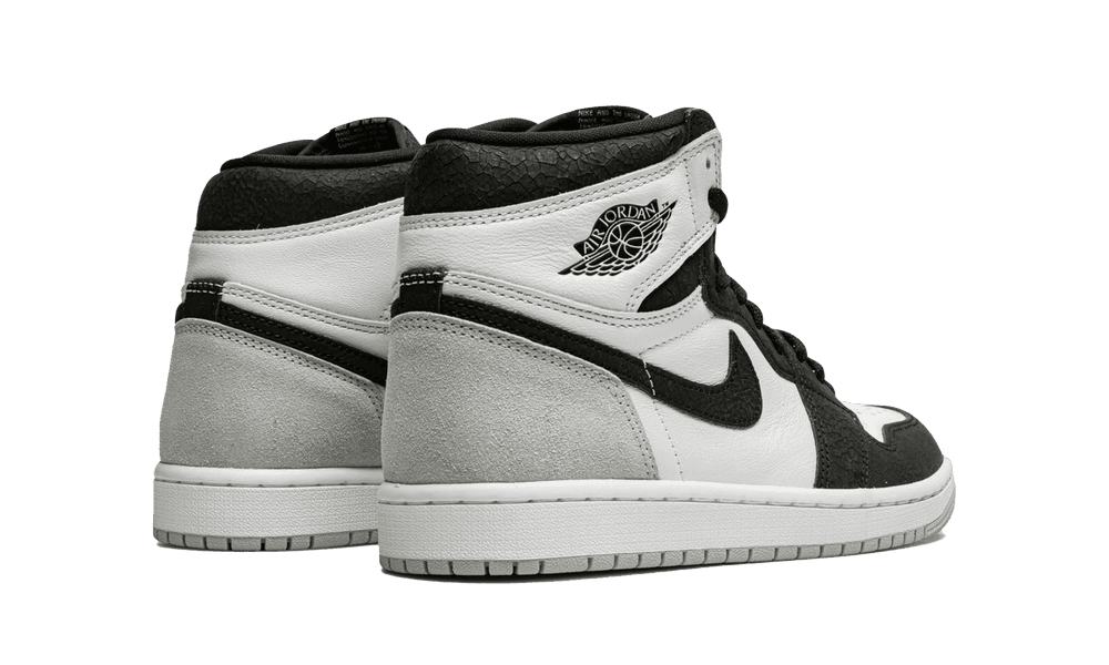 Air Jordan 1 Retro High OG Bleached Coral