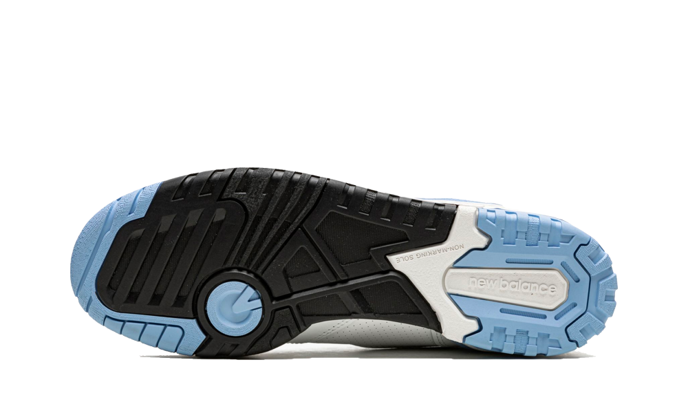 New Balance 550 UNC
