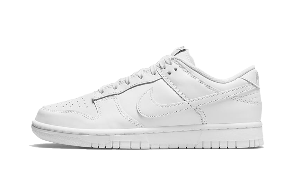 Dunk Low Triple White (2021) - FashstoreCZ