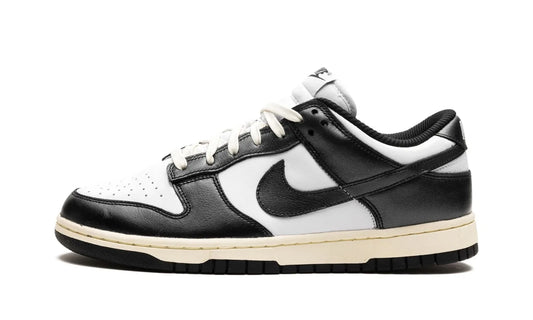 Nike Dunk Low Vintage Panda