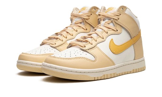 Nike Dunk High Pale Vanilla