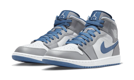 Air Jordan 1 Mid True Blue