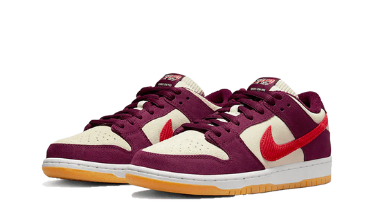 SB Dunk Low Skate Like A Girl Bordeaux