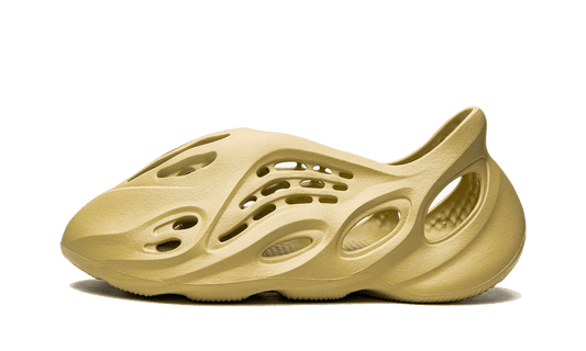 Yeezy Foam RNNR Sulfur