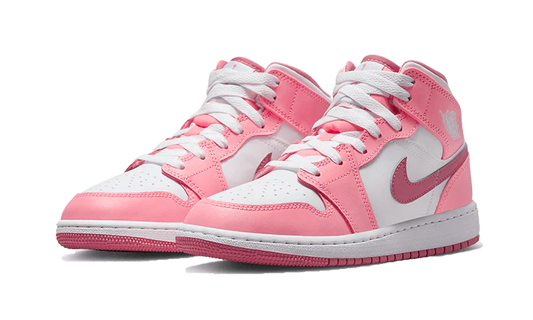 Air Jordan 1 Mid Valentine’s Day